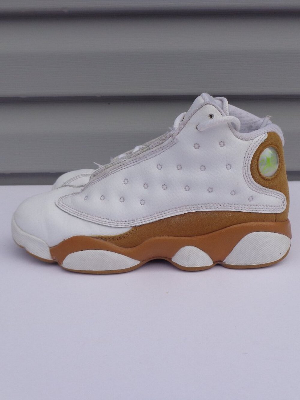Nike Air Jordan 13 Retro Mid Shoes White Wheat Sneaker DJ3005-171 Youth Sz 1.5Y